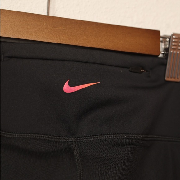 Nike Women’s Black Running Leggings M — Pink Swoosh, Stirrup Cuffs, Dri-Fit - Picture 4 of 4